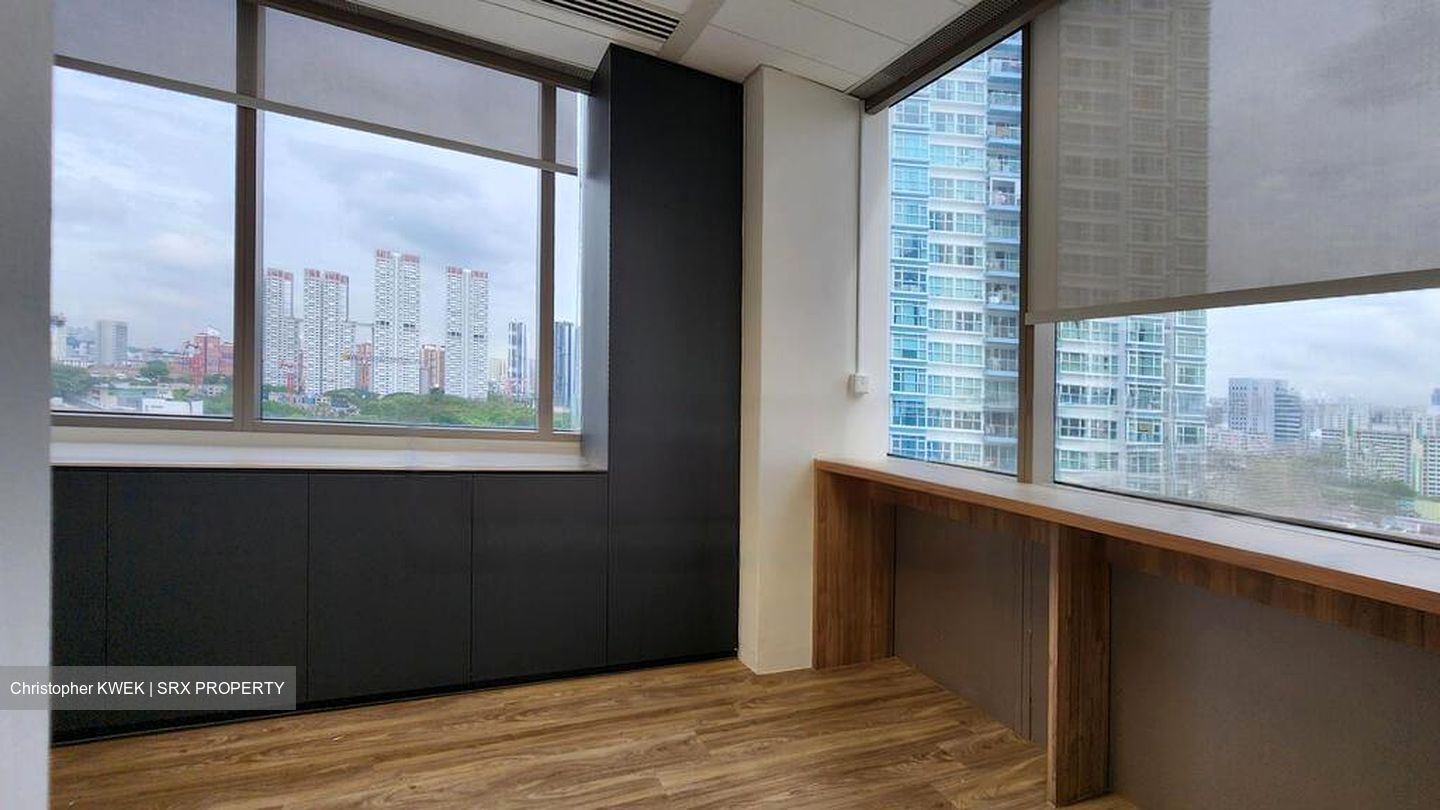 Central Plaza (D3), Office #469326121